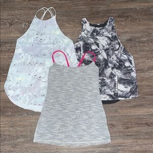 Like New Lululemon Tank Bundle. Size 6